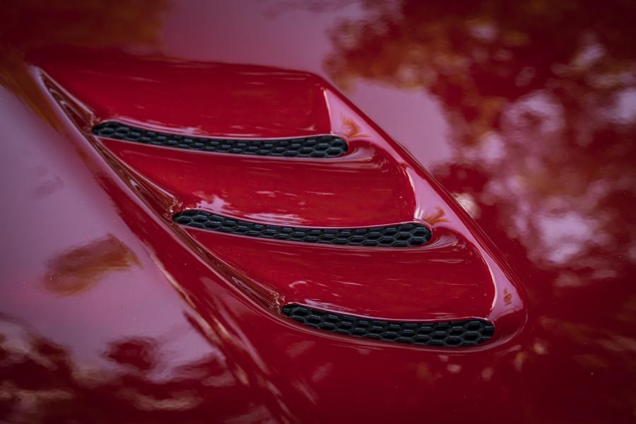 Детали экстерьера Alfa Romeo Stelvio Quadrifoglio (949) 2020 года  (WW) (фото 43 из 55)
